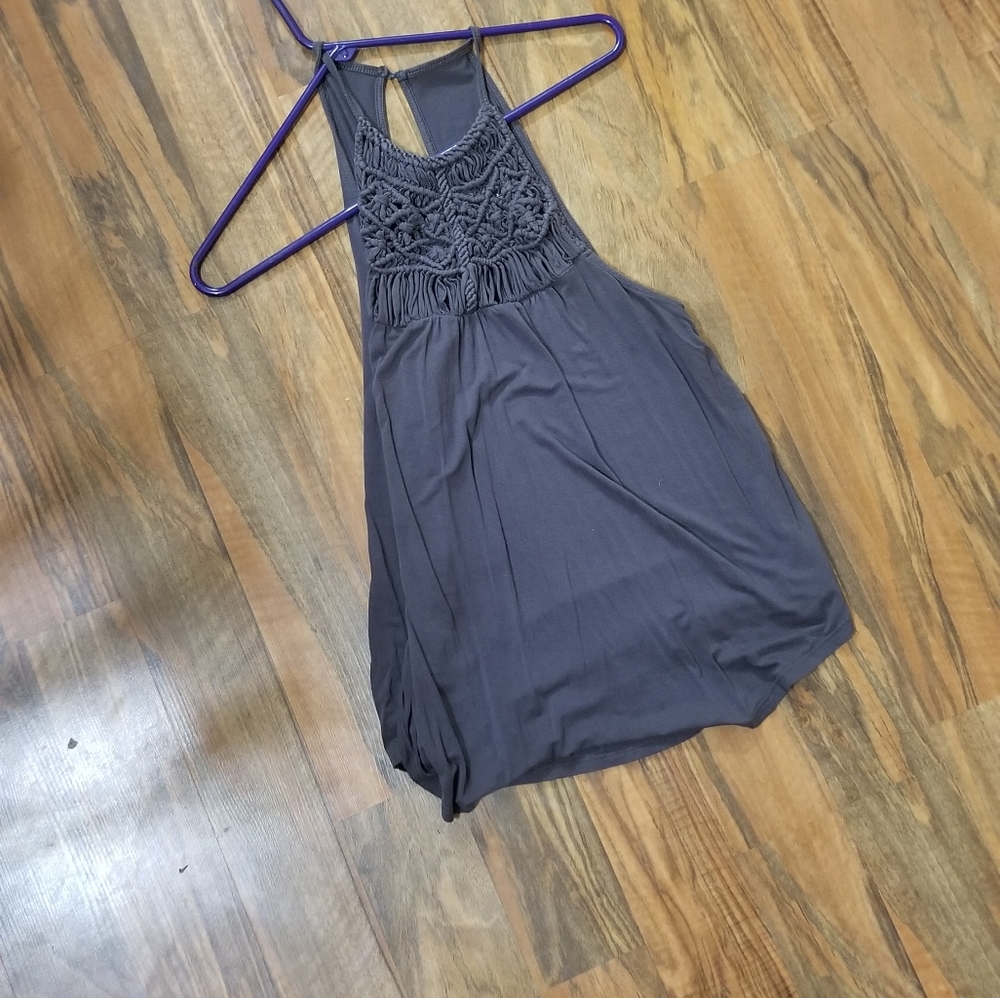 Cute tank top!